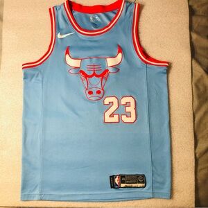 Nike Swingman 🔥Michael Jordan 🔥 #23 Bulls 2019-20 City Edition Jersey Youth L